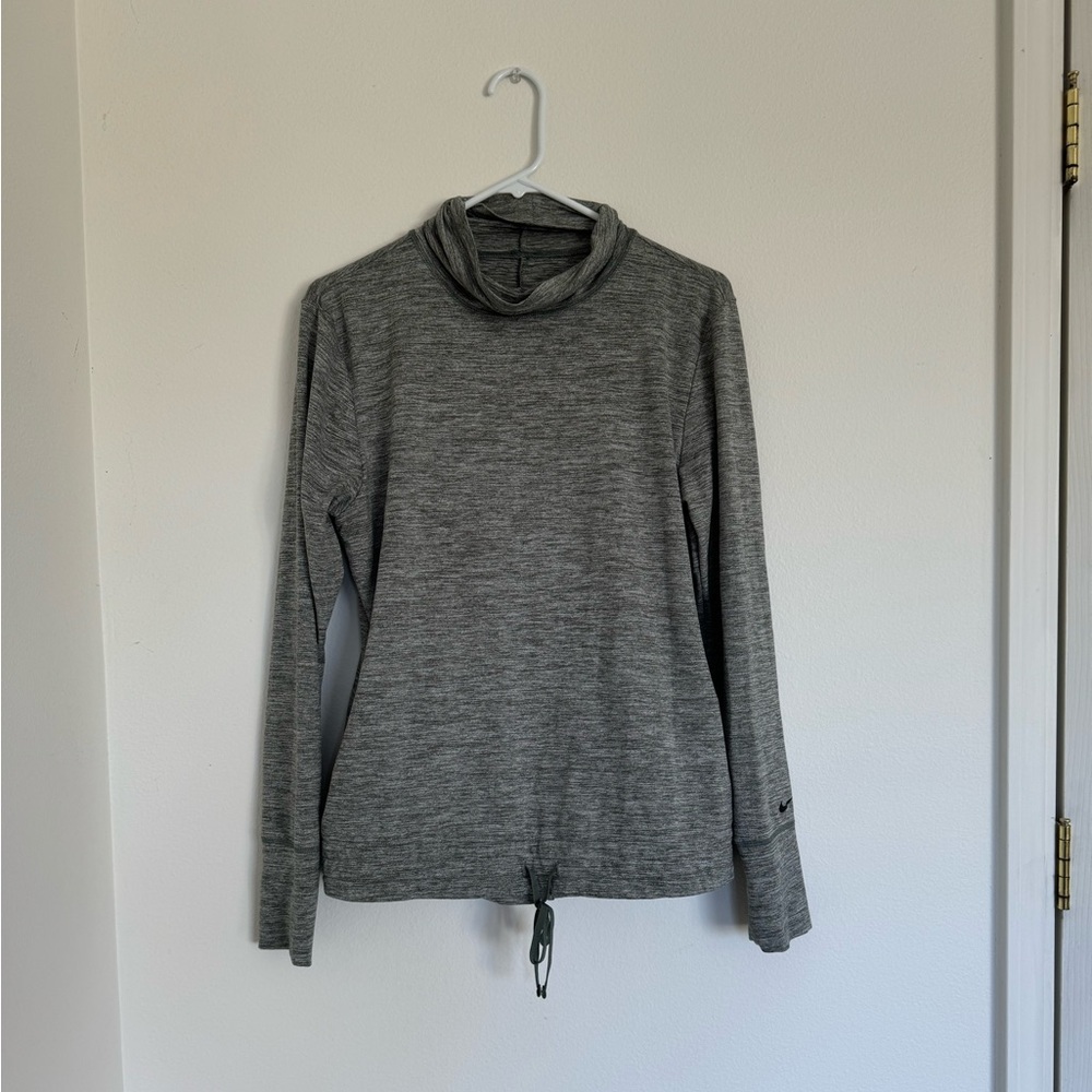 NIKE Yoga DriFit Pullover